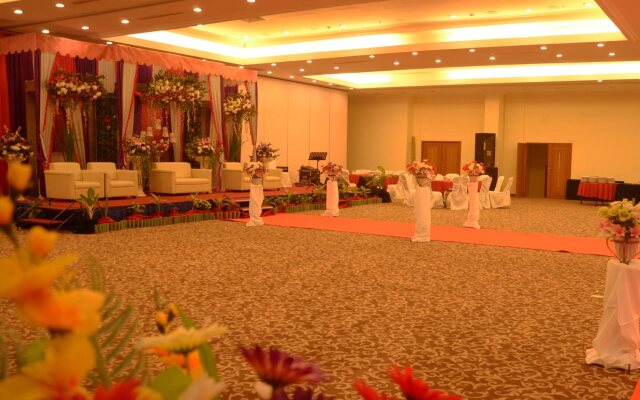 Harbourbay Amir Hotel
