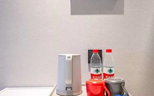 Licheng Huasheng Hotel (Beijing Bird's Nest Olympic Sports Center Subway Station Branch) – Guest Rooms – Beijing