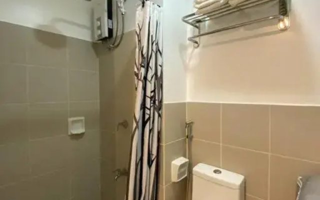 Cozy 1 BR Apartment At South Residences Tower 2