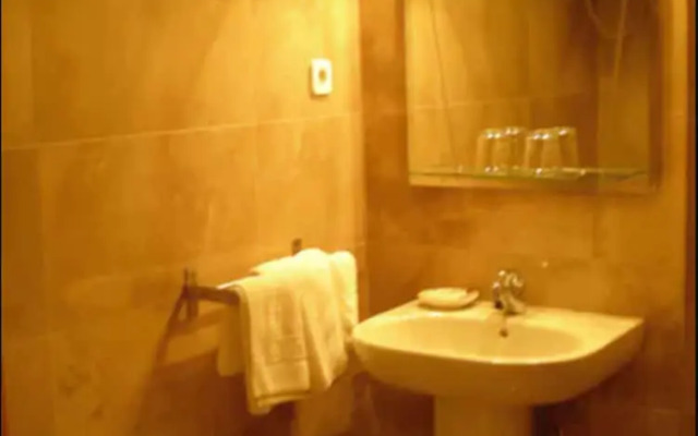 Hostal Moncloa