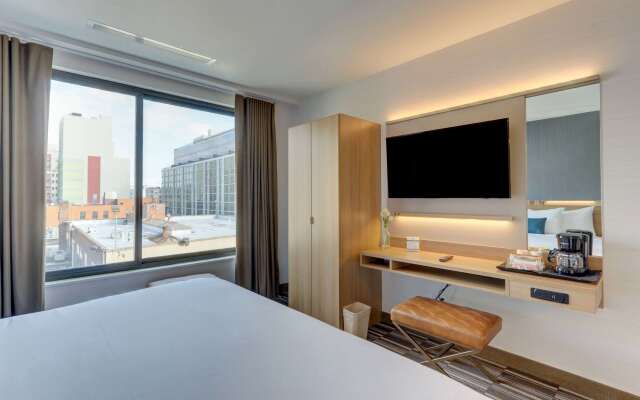 Microtel by Wyndham New York City LIC