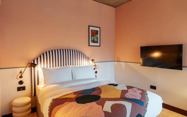 room2 London Chiswick Hometel