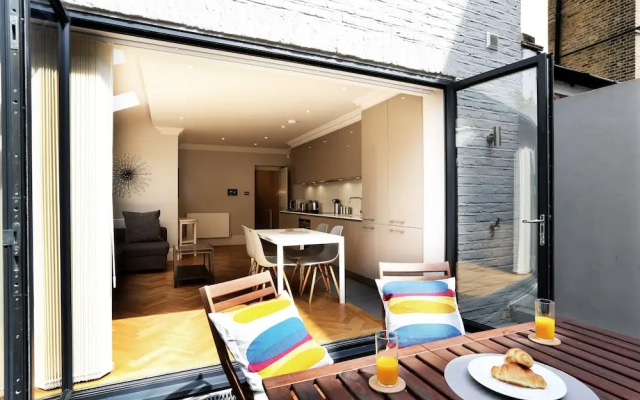 Everything You Need. All Right Here. 10A