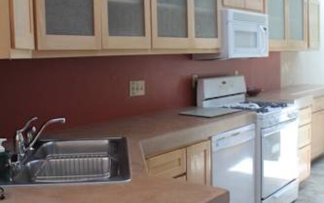 Canyon Rose Suites