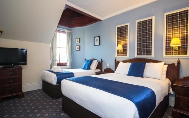 The Woodside Hotel, Aberdour. Exclusive Use