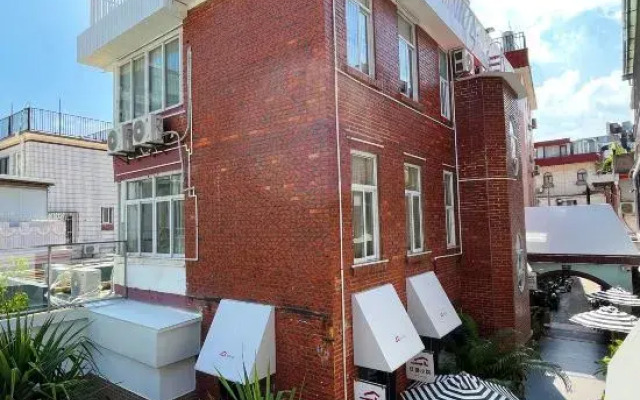Xiamen Honglou Seaview Courtyard (Zengxuan Branch, Huandao Road)