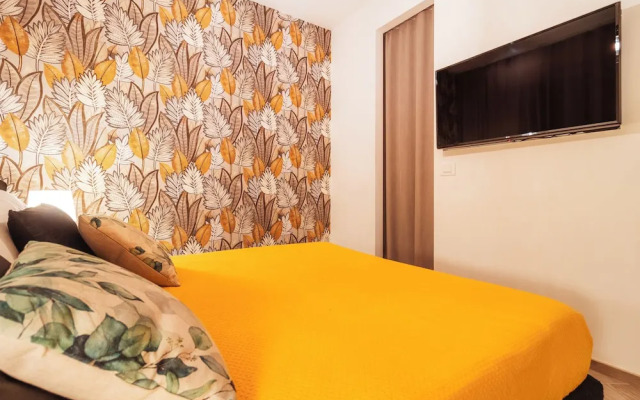 VL Luxury Apartment