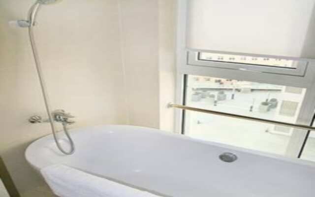 Harbour Plaza Deluxe Serviced Apartments