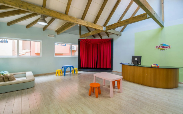 Stefan Village Hotel Apartments