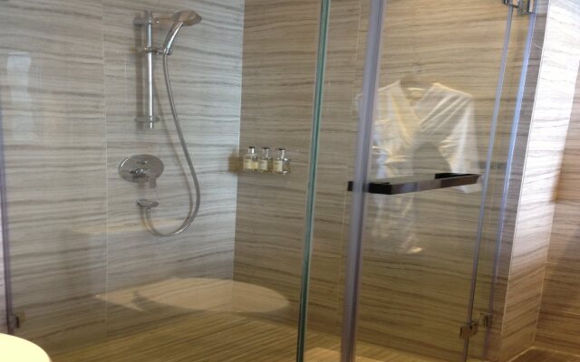 Silverworld Hotel