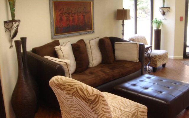 Markham House Suites Little Rock Medical Center