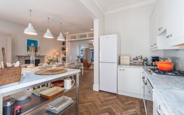 Elegant home near Notting Hill