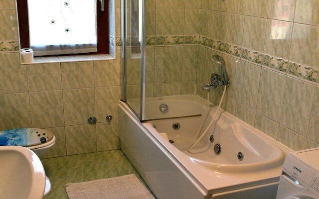 Apartment Take a Look