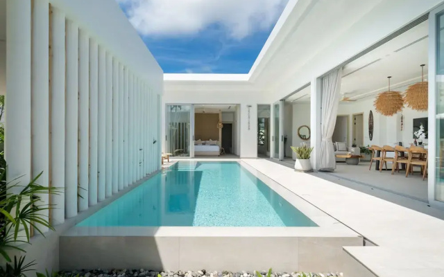 Modern Open Design 4BR Pool Villa Mina