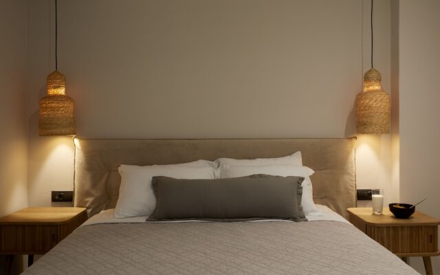 Mayu Suites