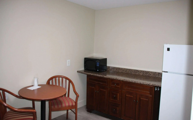 Super 8 by Wyndham Campbellton NB
