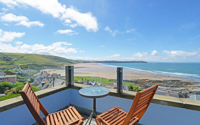 Holiday Home The Albatross