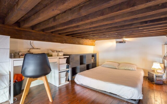 Spacious Apartment 5th Arr