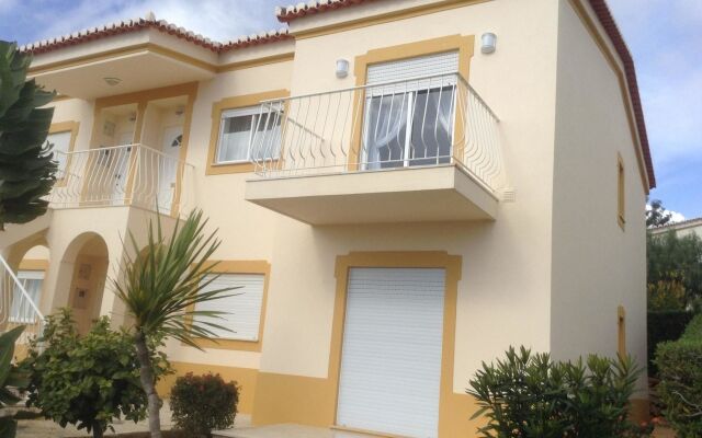 Apartment With 2 Bedrooms in Portimão, With Wonderful City View, Pool