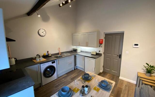 Apartment @ Booth Hall