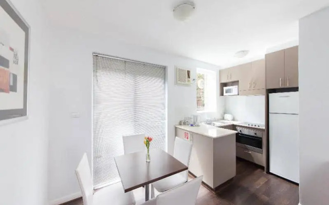 Easystay Apartments Raglan Street