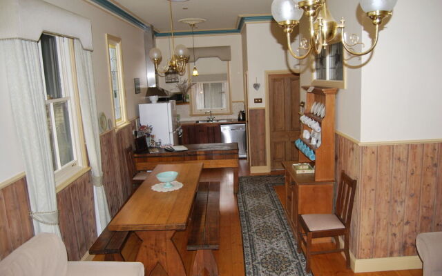 Kelly and Wright Luxury Accommodation