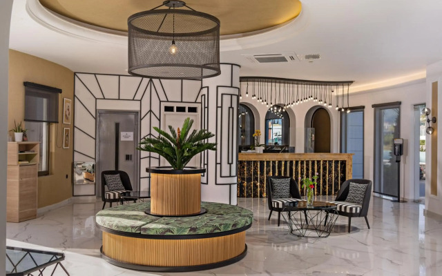 Delfina Boutique Hotel