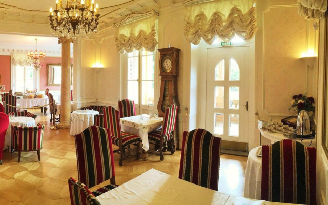 Hotel Le Manoir
