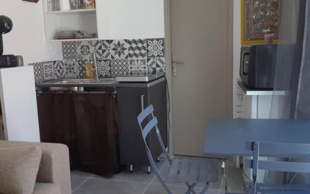 Studio Avec Jardin Et Parking Privã‰