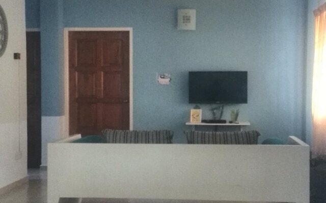 Abang Adik Service Suite