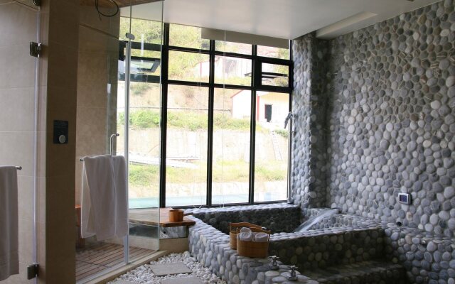 CHIN -YA Hot Spring Hotel