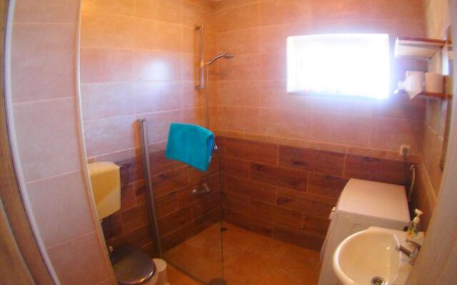 Ria Terrace Apartment III