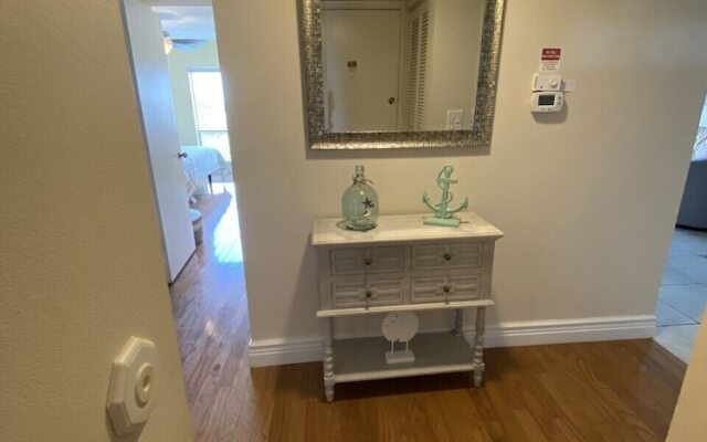 Bay Oaks by Beachside Management