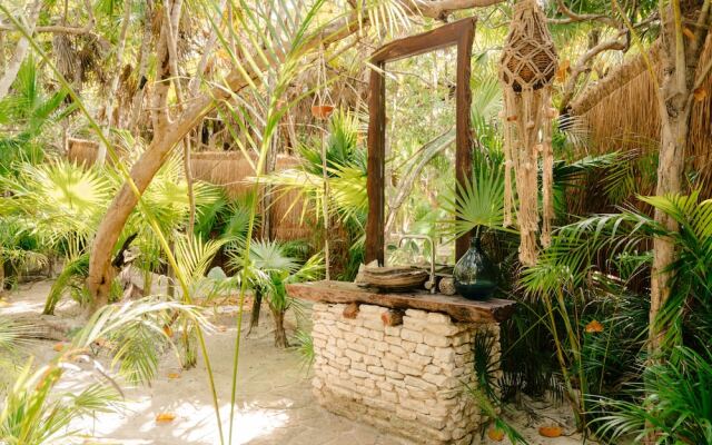 Ikal Hotel Tulum