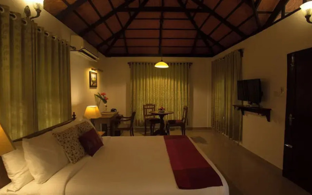 Palmgrove Lake Resort