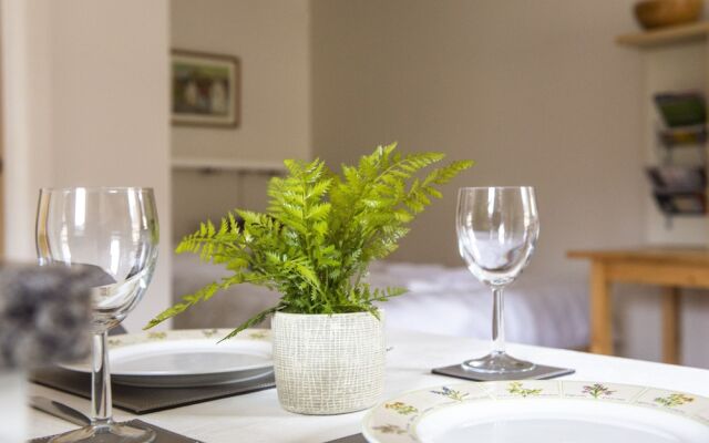 Dean Village Studio Apartment