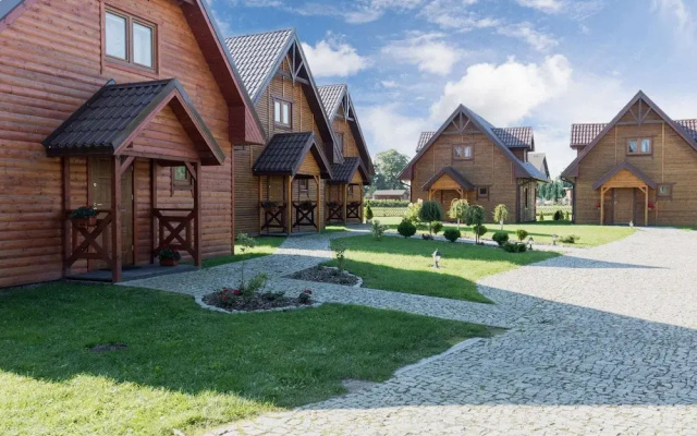 Comfortable Houses With Swimming Pools, Rewal