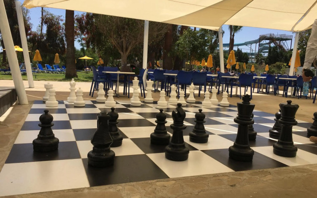Papouis Protaras Hotel