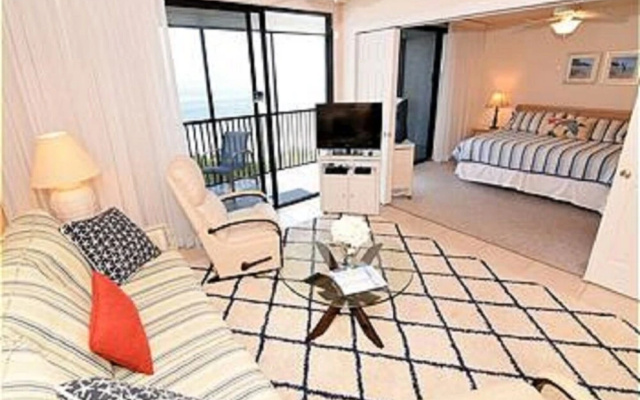 Sundial A306 - One Bedroom, Direct Beachfront! Condo