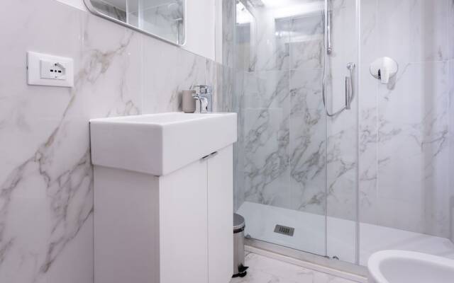 Italianway - The B Village Superior