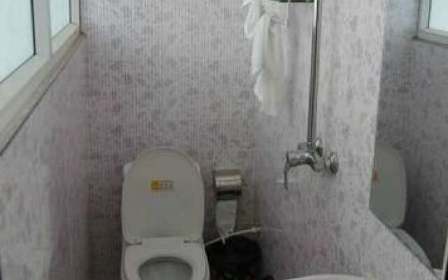 Pingyao Yingbinhu Hotel