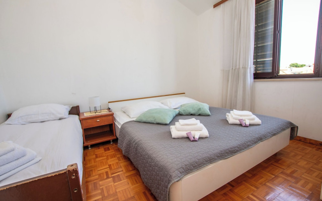 Apartments Dalmatino