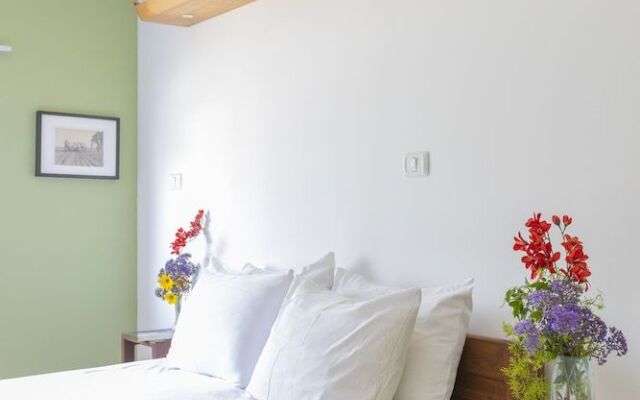 Kibbutz Gvulot Country Lodging