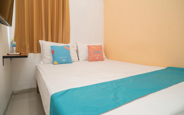 Sans Hotel Kupang Indah Surabaya