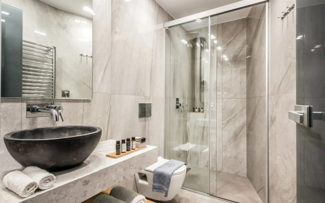 LAVRIS City Suites