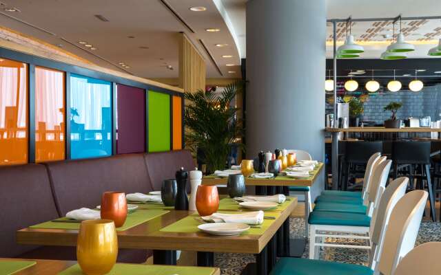 Park Inn by Radisson Dubai Motor City
