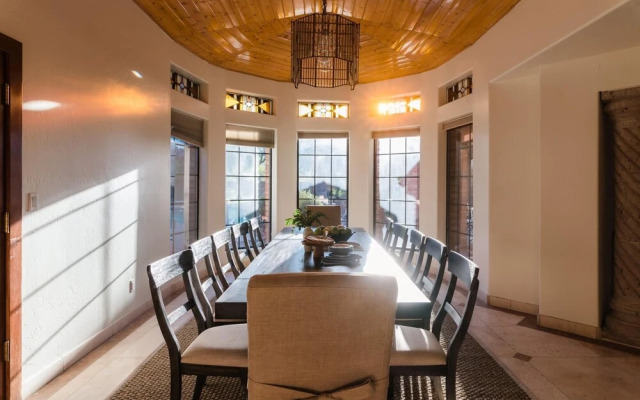 Scottsdale Cottonwoods Resort & Suites