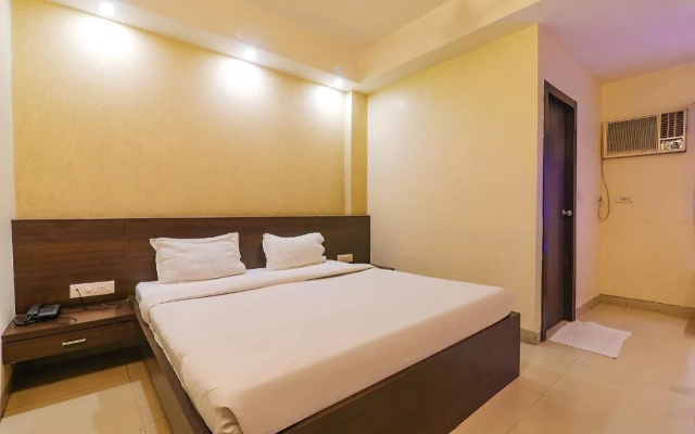 FabHotel Silver Grand By Shelter