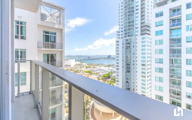 Downtown Miami Condos by Lua Host