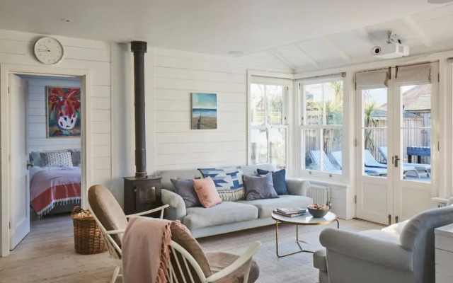 Beachfront House w Pool Steam